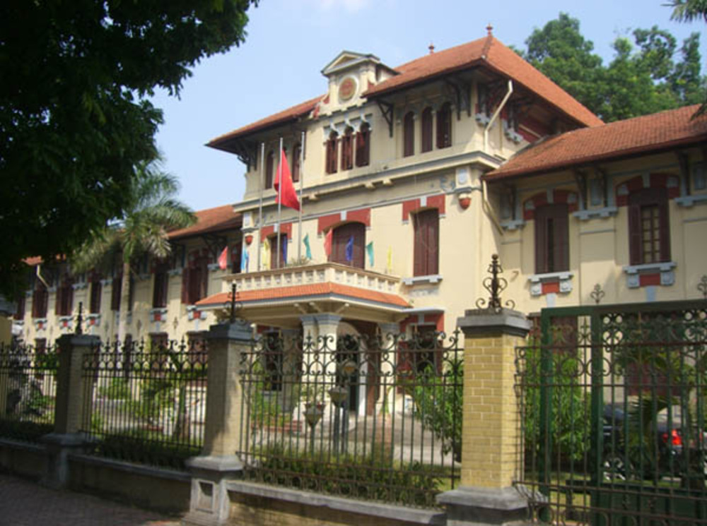 Kiến trúc trường học thời Pháp thuộc tại Việt Nam